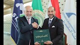 توقع اتفاقية تعاون مع المنظمة العربية لشبكات البحث العلمي