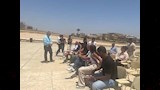 رائد الأعمال روبيرت هيرجافيك وفريق عمله يزورون الأهرامات (1)