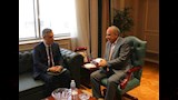 وزير الكهرباء يستقبل سفير الجزائر بالقاهرة لبحث تعزيز التعاون (2)