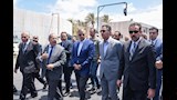 وزير التموين خلال الجولة بالإسكندرية