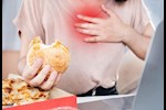 ما هي الأطعمة التي تسبب ارتجاع المريء؟