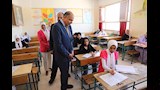 محافظ المنيا يتفقد لجان امتحانات الشهادة الاعدادية والدبلومات الفنية (9)