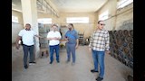 محافظ أسيوط يتفقد مستودع أسطوانات البوتاجاز بمركز أبنوب (4)