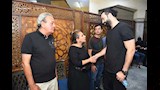 افراد اسرة عائلة محمد السبكي تتلقى واجب العزاء
