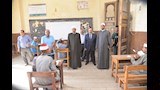 محافظ أسيوط يتفقد سير امتحانات الثانوية الأزهرية (6)