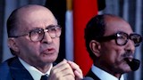 مناحم بيغن وقع مع أنور السادات اتفاقية كامب ديفيد 