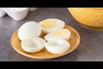 احذر.. لا تتناول بياض البيض وحده في الصباح