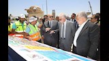 محافظ بني سويف ومستشار الرئيس يتفقدان المرسى السياحي الجديد (7)