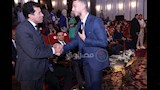  وزير الشباب والرياضة يلبي رغبة شاب 