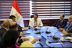 وزير الصحة يناقش احتياجات السوق الدوائي وصناعة مشتقات البلازما