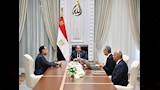 جانب من اجتماع الرئيس عبد الفتاح السيسي (2)