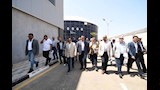 وزير الإسكان ومحافظ مطروح يتفقدان محطة تحلية مياه البحر الرميلة 4  (8)