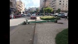 سقوط عامود إنارة على سيارة في الإسكندرية (3)