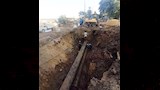 إصلاح خط المياه الرئيسي في إدفو (1)