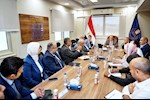 رئيس هيئة الدواء يبحث مع جهاز الدمغة دعم الصناعة الدوائية