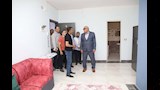 محافظ الوادي اجلديد يتفقم مشروع السكن المميز للطالبات المغتربات بالخارجة (3)