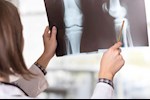 بعد سن الثلاثين.. أغذية ضرورية للحفاظ على العظام