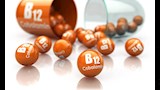 فيتامين B12