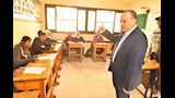 محافظ أسيوط يطمئن من داخل اللجان على انتظام امتحانات النقل (18)