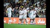 "طرد الحارس ورقم مستمر لبنزيما".. اتحاد جدة يسقط أمام الاتفاق في دوري روشن
