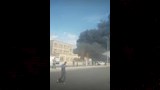 أعمدة الدخان تتصاعد للسماء