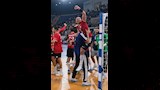احتفال لاعبي الأهلي (5)