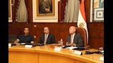 خلال الإجتماع