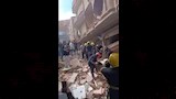 انتشال جثماني ضحيتي انهيار عقار في المحلة (6)