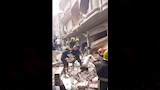 انتشال جثماني ضحيتي انهيار عقار في المحلة (9)