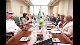 وزير الصحة يبحث مع مرشحة رئاسة منظمة الصحة العالمية تعزيز التعاون الصحي (2)