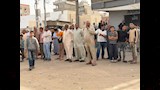 تجمع أهالي قرية تاج العز بالدقهلية لأداء صلاة الجنازة على ضحية حادث السودان (8)