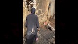 المبنى من الطوب الأبيض والطين ومسقوف بالقش والأخشاب