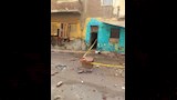 انهيار شرفة عقار وتحطم سيارة بسبب الأمطار (2)