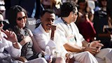 جلسة منى زكي ومحمد ياسين في مهرجان الجونة السينمائي (7)