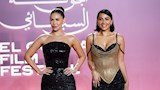 من إطلالات النجمات في الجونة