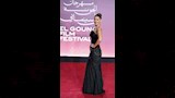 مي سليم وميس حمدان على السجادة الحمراء لـ فيلم البارح العين ما نامت (3)