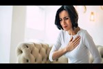 أعراض تبدو عادية.. لكنها قد تكشف أمراض القلب لدى السيدات