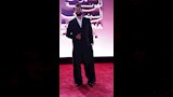 إطلالات النجوم الرجال