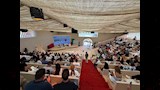 جلسة المستقبل يتحدث العربية