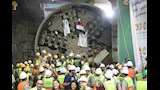 خروج ماكينة الحفر بمحطة الملك الصالح بالخط الرابع للمترو (2)