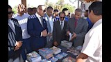 محافظ الأقصر يفتتح الدورة الخامسة لمعرض الكتاب بمكتبة مصر العامة (16)