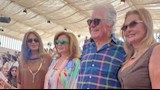 إلهام شاهين تشارك جمهورها صورًا من ندوة "سينما المرأة" بمهرجان الجونة