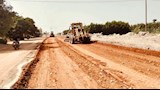 أعمال تقوية ورصف طريق برطس المنصورية (3)