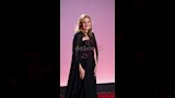 الفنانة يسرا (1)