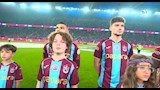 تحية جماهير طرابزون لصلاح (8) (1)