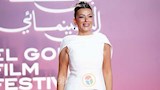 إنجي المقدم بفستان جذاب في خامس أيام مهرجان الجونة