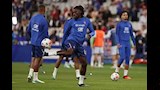 لاعب منتخب فرنسا (1)