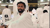 "الحمد لله".. حسين الشحات ينشر صورًا جديدة له أثناء أداء مناسك العمرة 