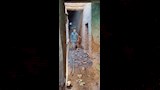 داليا عروس أسيوط تحت أنقاض منزلها المدمر (3)