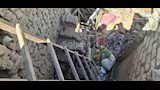 داليا عروس أسيوط تحت أنقاض منزلها المدمر (13)